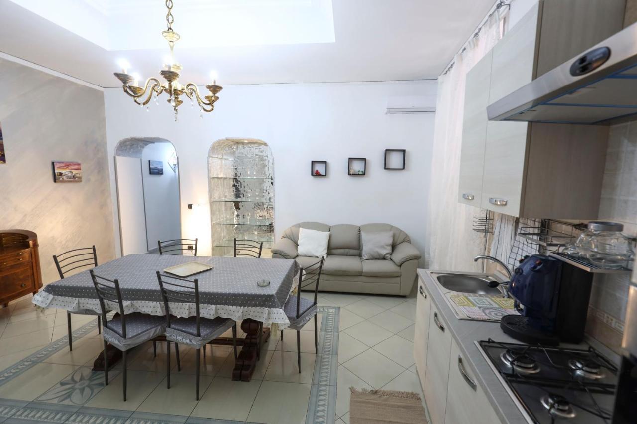 Yasmin Casavacanze Napoli Exterior foto